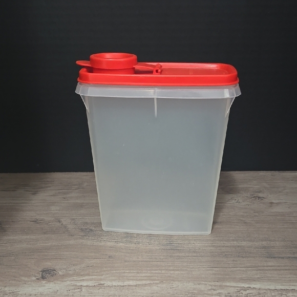 Tupperware mini Store N' Pour 499, 509 and 510 Red and clear - Picture 2 of 10